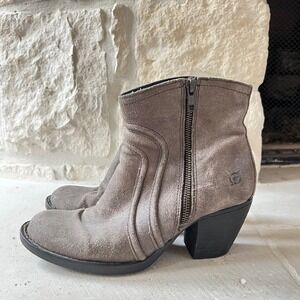 Born Anny Grey Suede Distressed‎ Ankle Boots Booties Size 8.5
